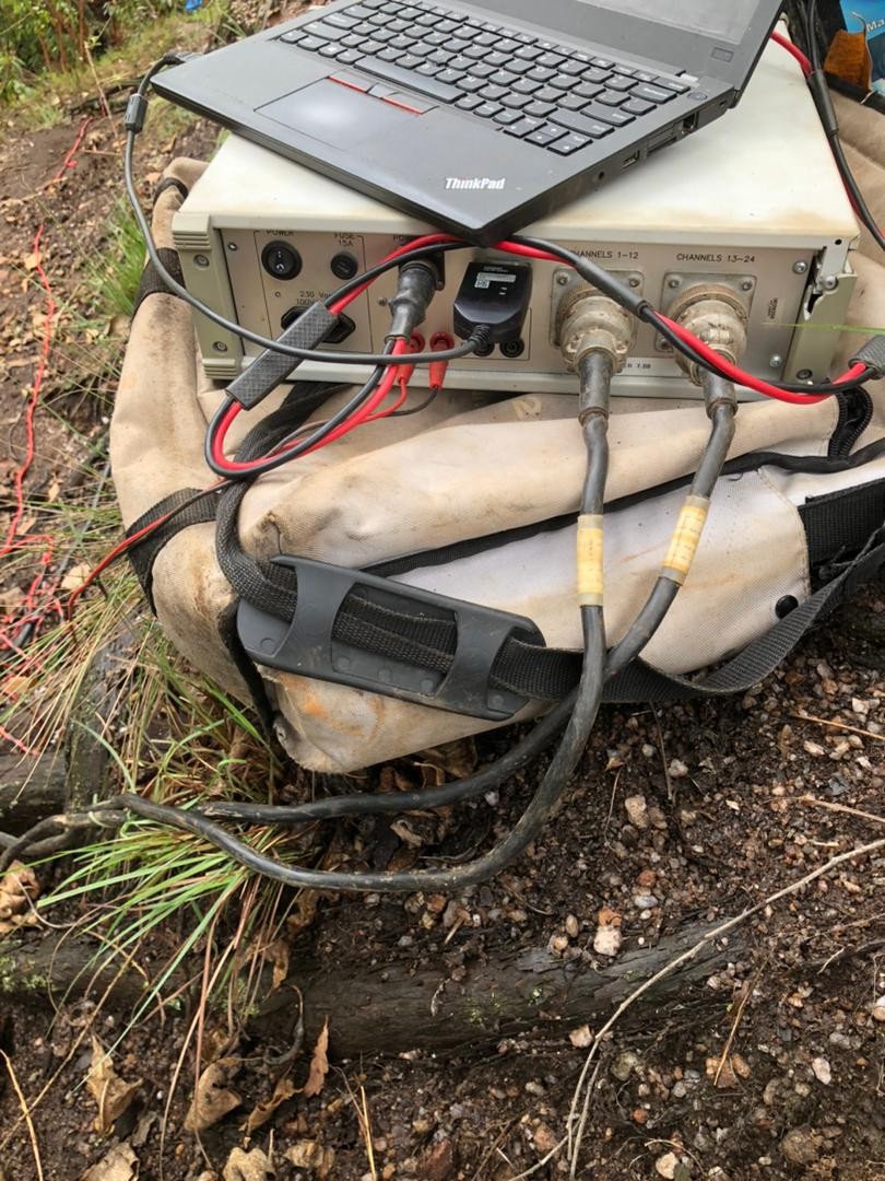 Geophysical survey equipment